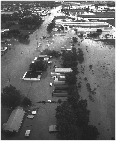 Tulsa flood of 1984. SOURCE: Tulsa World (1984).